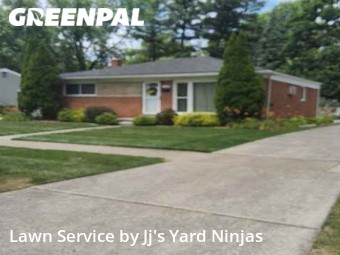 Lawn Cut nearby Redford Charter Township, MI, 