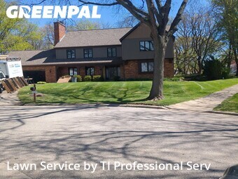 Yard Cutting nearby Madison, WI, 