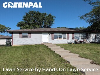 Lawn Mowing nearby Leavenworth, MO, 