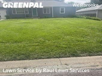 Yard Mowing nearby Overland Park, KS, 