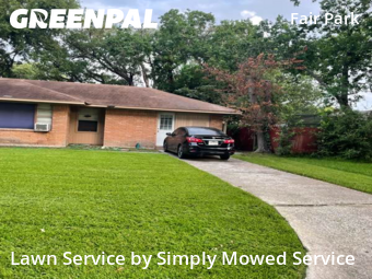Grass Cutin Baytown,77521,Yard Cutting by Simply Mowed Service, work completed in Mar , 2026
