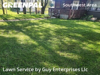 Yard Cutting nearby Cedar Rapids, IA, 