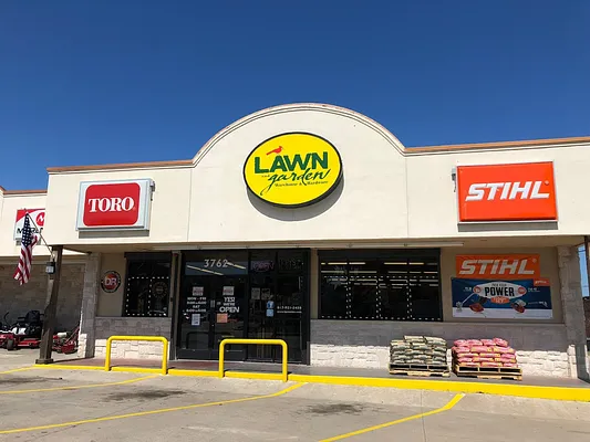 Lawn & Garden Warehouse Inc. Photo 6