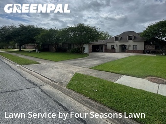 Lawn Mowing nearby Baton Rouge, LA, 