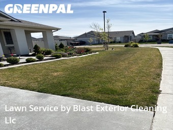 Lawn mowed in Nampa, 83686