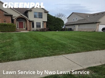 Lawn Maintenance nearby Perrysburg, OH, 