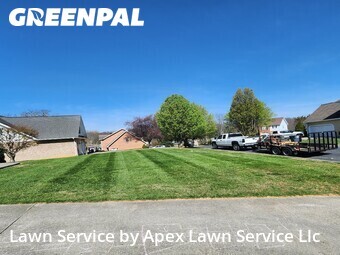 Lawn Maintenance nearby Kingsport, TN, 