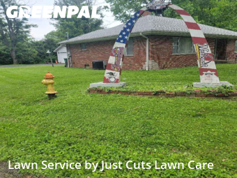 Yard Mowing nearby Belleville, IL, 