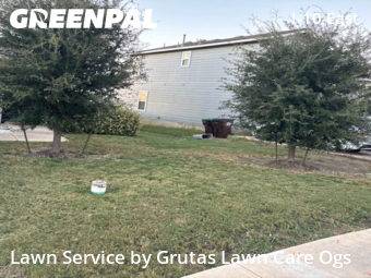 Grass Cut nearby Converse, TX, 