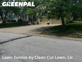 Lawn Cut nearby Blue Springs, MO, 