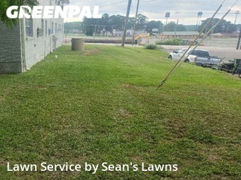 Lawn Mowing nearby Oxford, AL, 