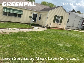 Grass Cut nearby Des Moines, IA, 