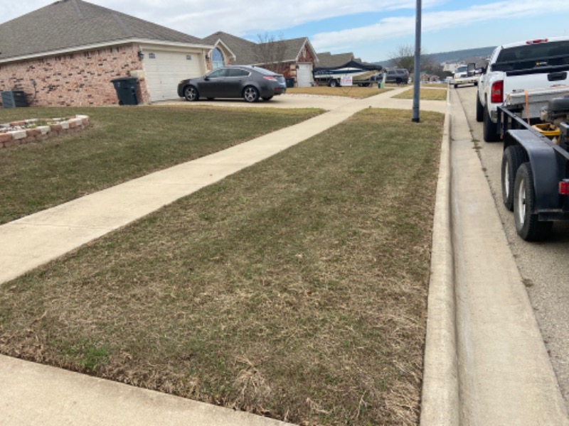 D’s Lawncare Lawn Care Services in Killeen, TX