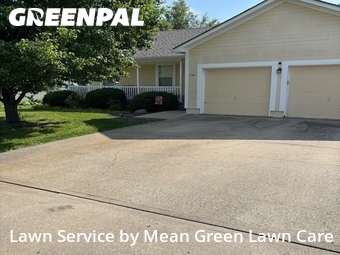 Yard Mowing nearby Belton, MO, 