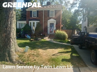 Lawn Care Service nearby Mayfield Heights, OH, 