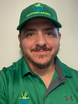 Earthscapers Llc lawn mowing pro