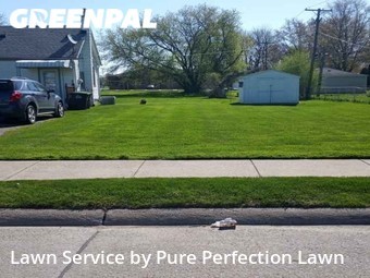 Lawn Mowing Service nearby Taylor, MI, 