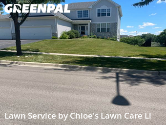 Grass Cut nearby Algonquin, IL, 