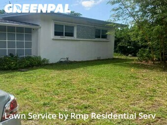 Lawn Maintenance nearby Golden Glades, FL, 
