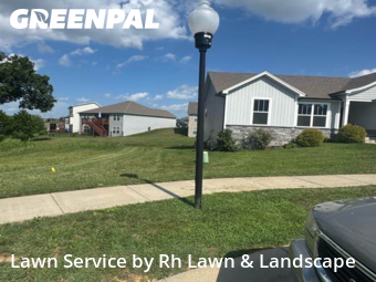 Grass Cut nearby Louisville, KY, 