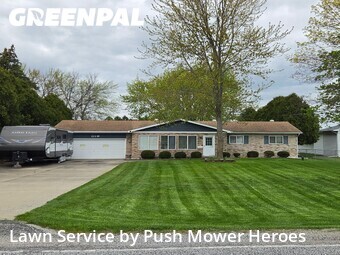 Lawn Mowing nearby Saginaw, MI, 