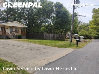 Lawn mowed in Greensboro, 27401
