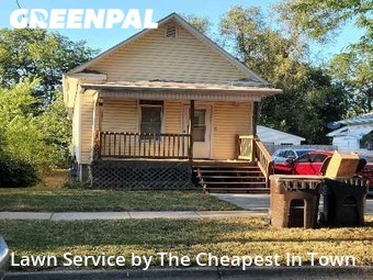 Lawn Mowing nearby Lincoln, NE, 