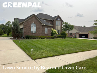 Lawn mowed in South Lyon, 48178