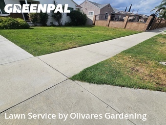 Lawn Mowing Service nearby North Hollywood, CA, 