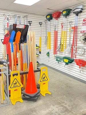 SUPERIOR LAWNMOWER & CHAINSAWS, INC. Photo 19