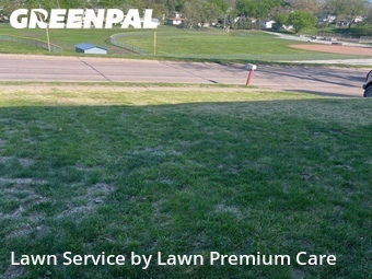 Lawn Care Service nearby Bellevue, NE, 
