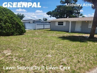 Lawn Maintenance nearby Holiday, FL, 