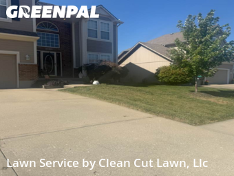 Lawn Cutting nearby Blue Springs, MO, 