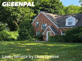 Lawn Care Service nearby East Lansing, MI, 