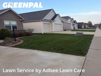 Yard Cutting nearby Savoy, IL, 