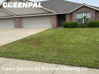 Lawn Mowing nearby Bentonville, AR, 