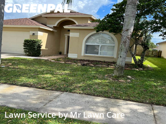 Lawn Mowing nearby Brandon, FL, 