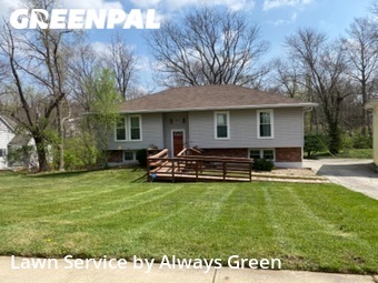Lawn Care Service nearby Overland Park, MO, 