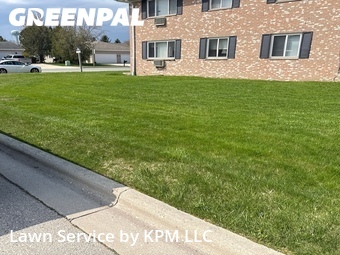 Lawn Mowing Service nearby Belgium, WI, 