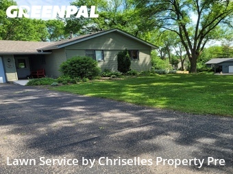 Yard Mowing nearby Burnsville, MN, 