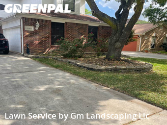 Yard Cutting nearby Tomball, TX, 