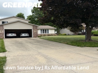 Grass Cutting nearby Strongsville, OH, 