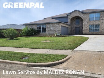 Lawn Mowing Service nearby Sachse, TX, 