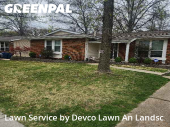 Grass Cutting nearby Ballwin, MO, 