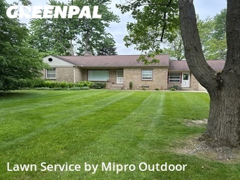 Lawn Care Service nearby Lansing, MI, 