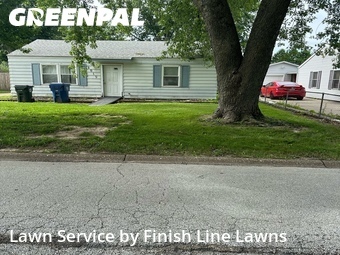 Lawn Care Service nearby Davenport, IA, 