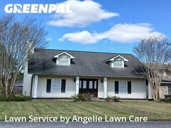 Lawn Mowing nearby Lafayette, LA, 