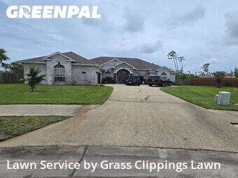 Lawn Mowing Service nearby Lynn Haven, FL, 