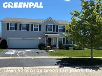 Lawn Care Service nearby Volo, IL, 