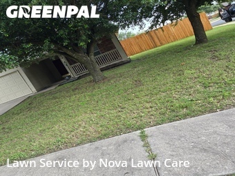 Lawn Care Service nearby Hutto, TX, 